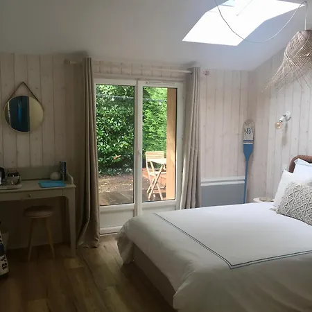 Maison L'heure Bleue *