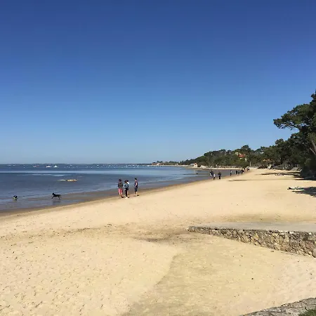 Maison L'heure Bleue 3* لانتون